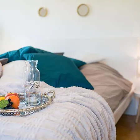2og Mitte Helle 70m 2 Naehe Salzburg By Interhome *
