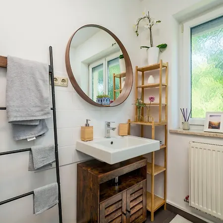 2og Mitte Helle 70m 2 Naehe Salzburg By Interhome *