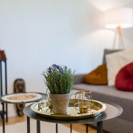 Apartmán 2og Mitte Helle 70m 2 Naehe Salzburg By Interhome *